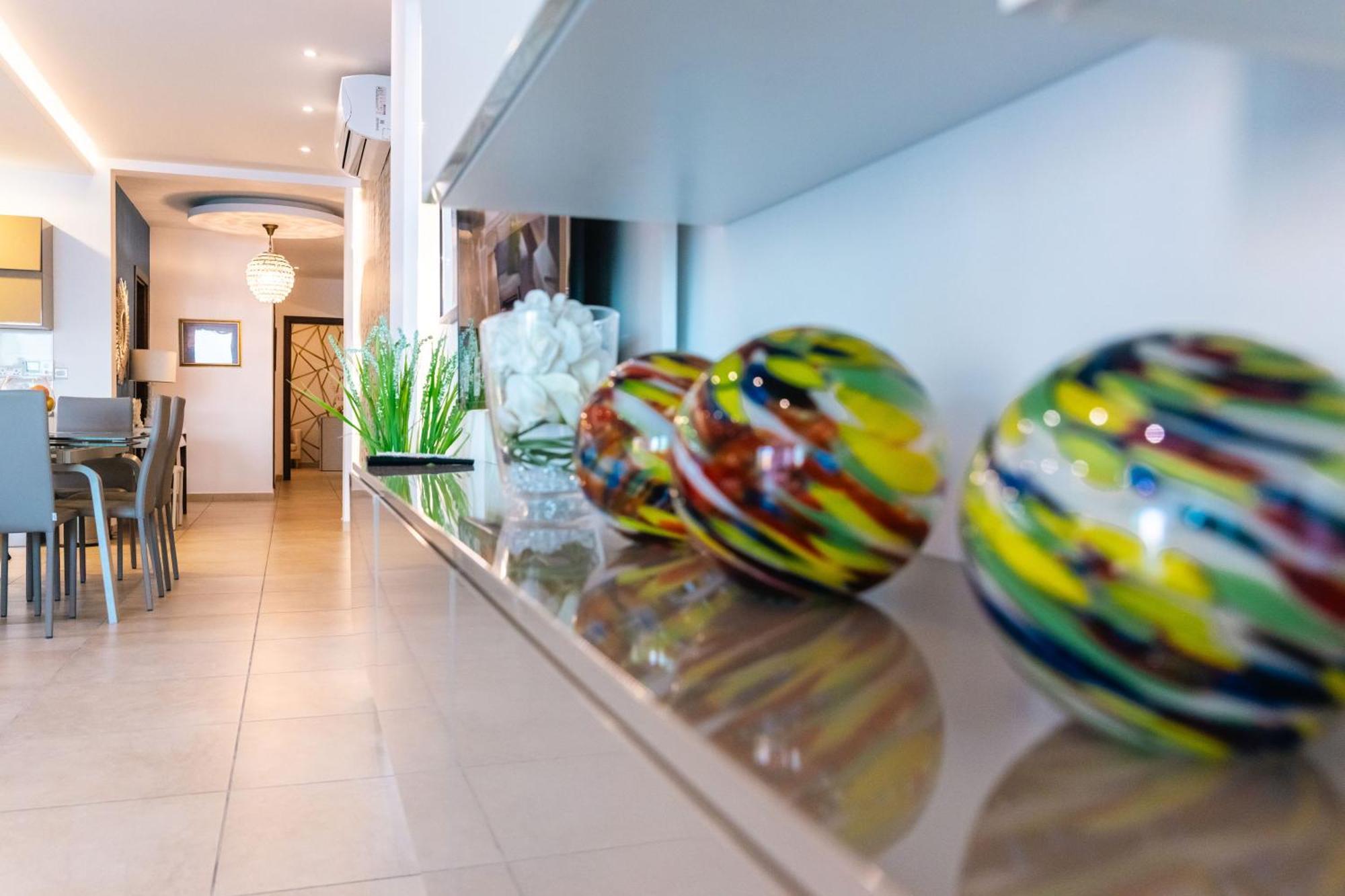 Luxury Seafront 3Br With Pool By Arcobnb Sliema Extérieur photo