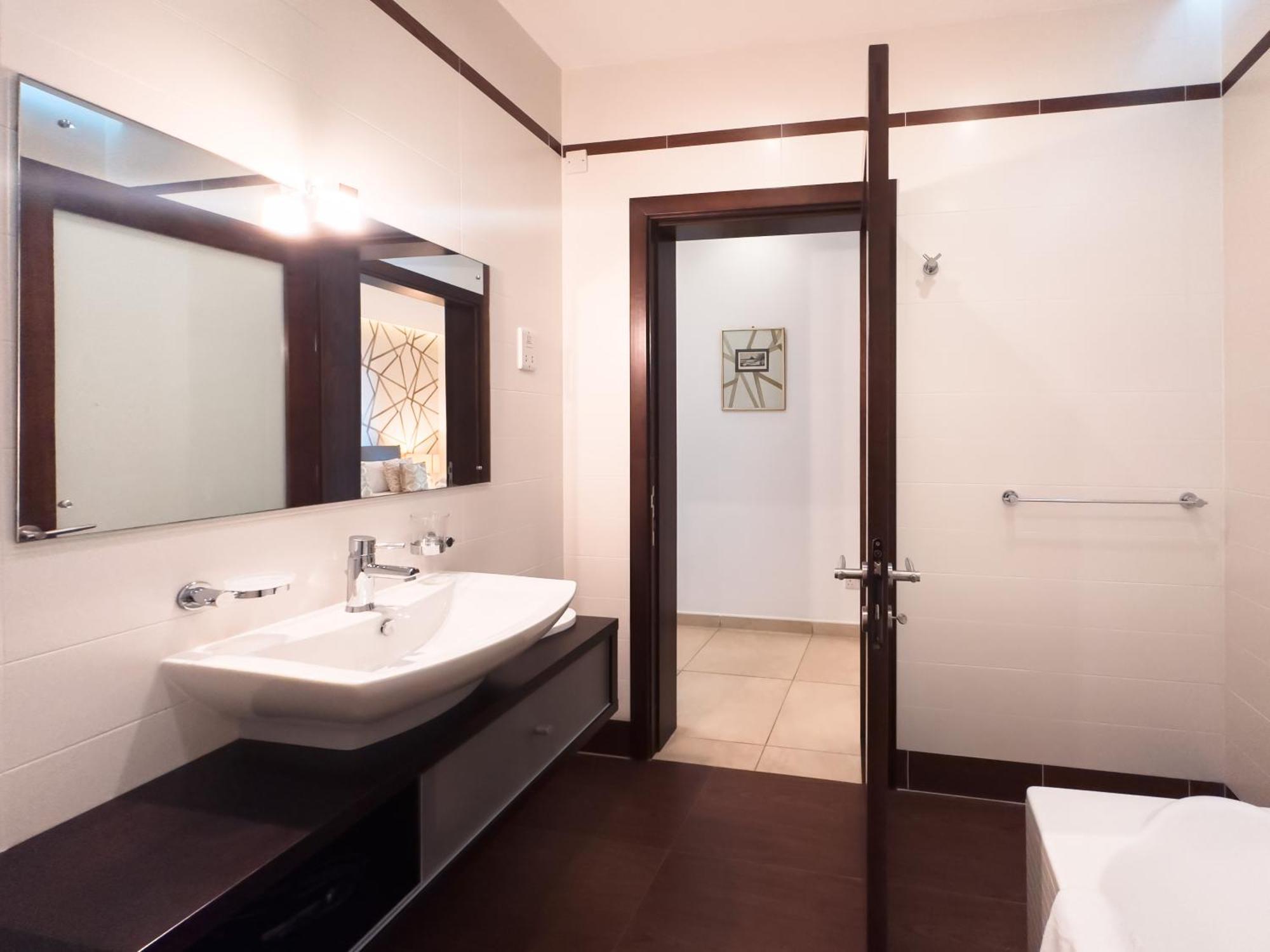 Luxury Seafront 3Br With Pool By Arcobnb Sliema Extérieur photo